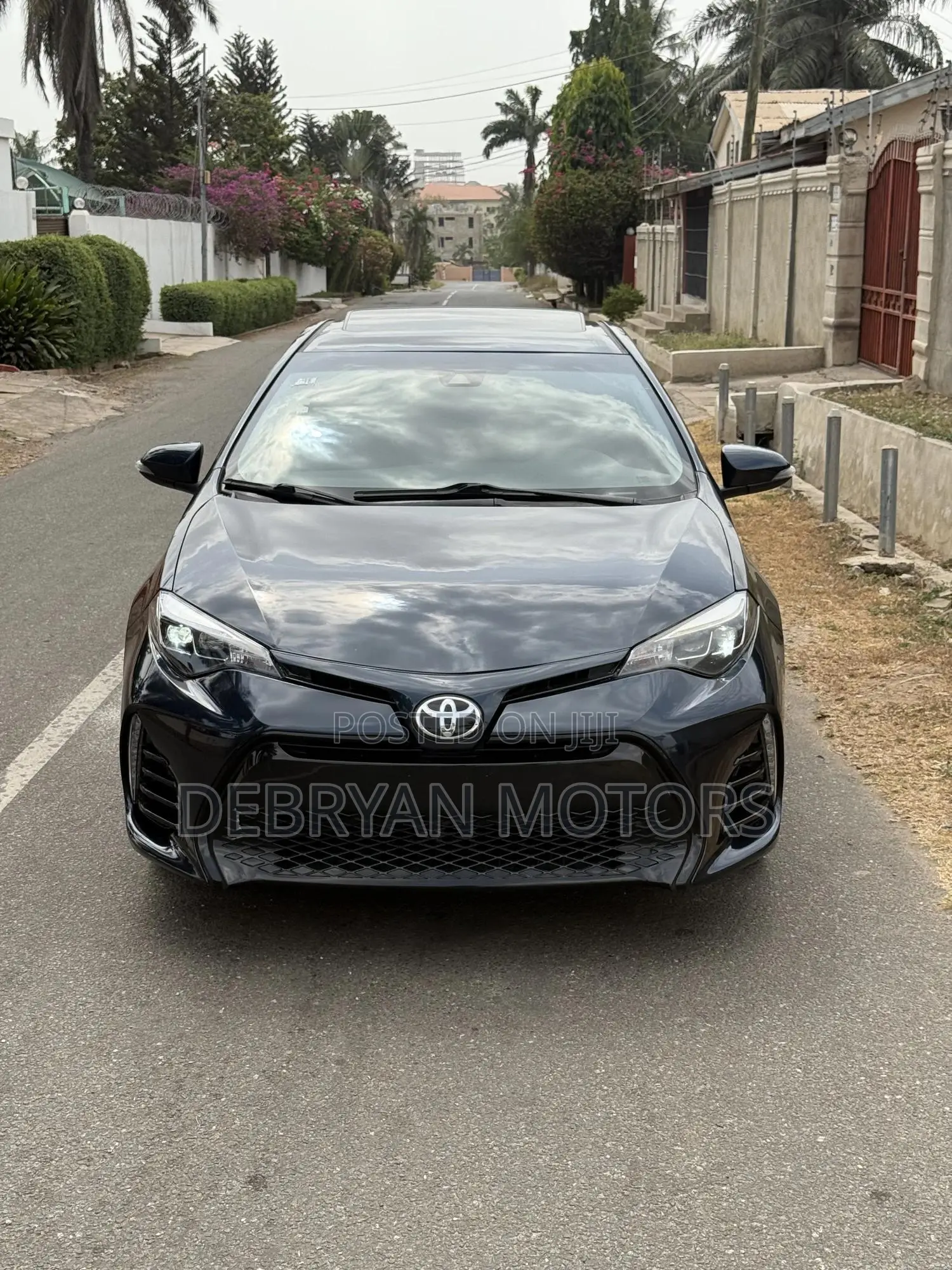 Toyota Corolla SE 4dr Sedan (1.8L 4cyl CVT) 2017 Black