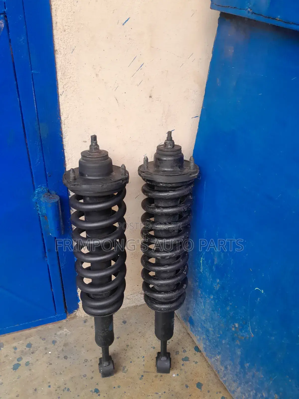 Toyota Hilux 2006 2017 to Front Shocks Absorbers