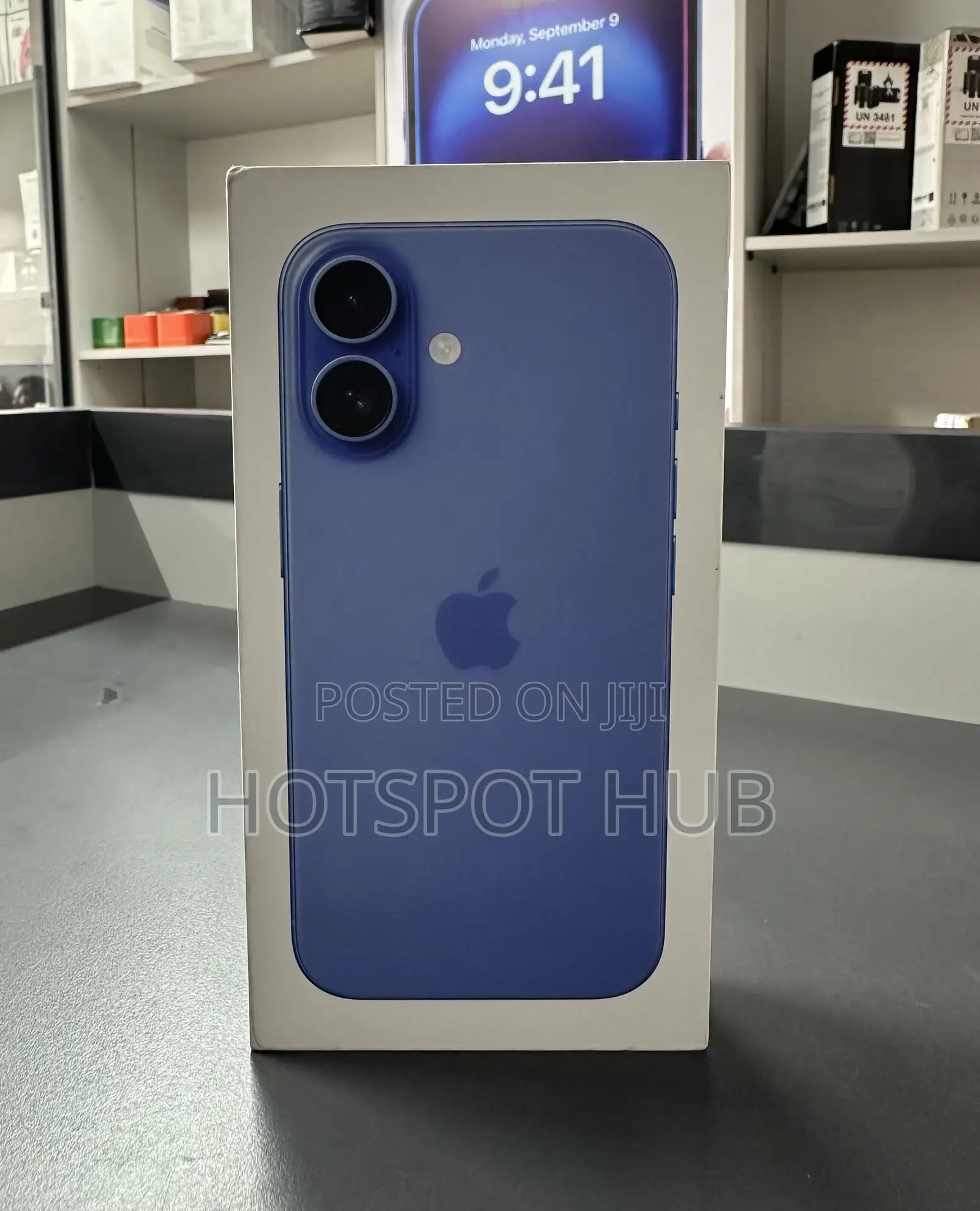 New Apple iPhone 16 128 GB Blue