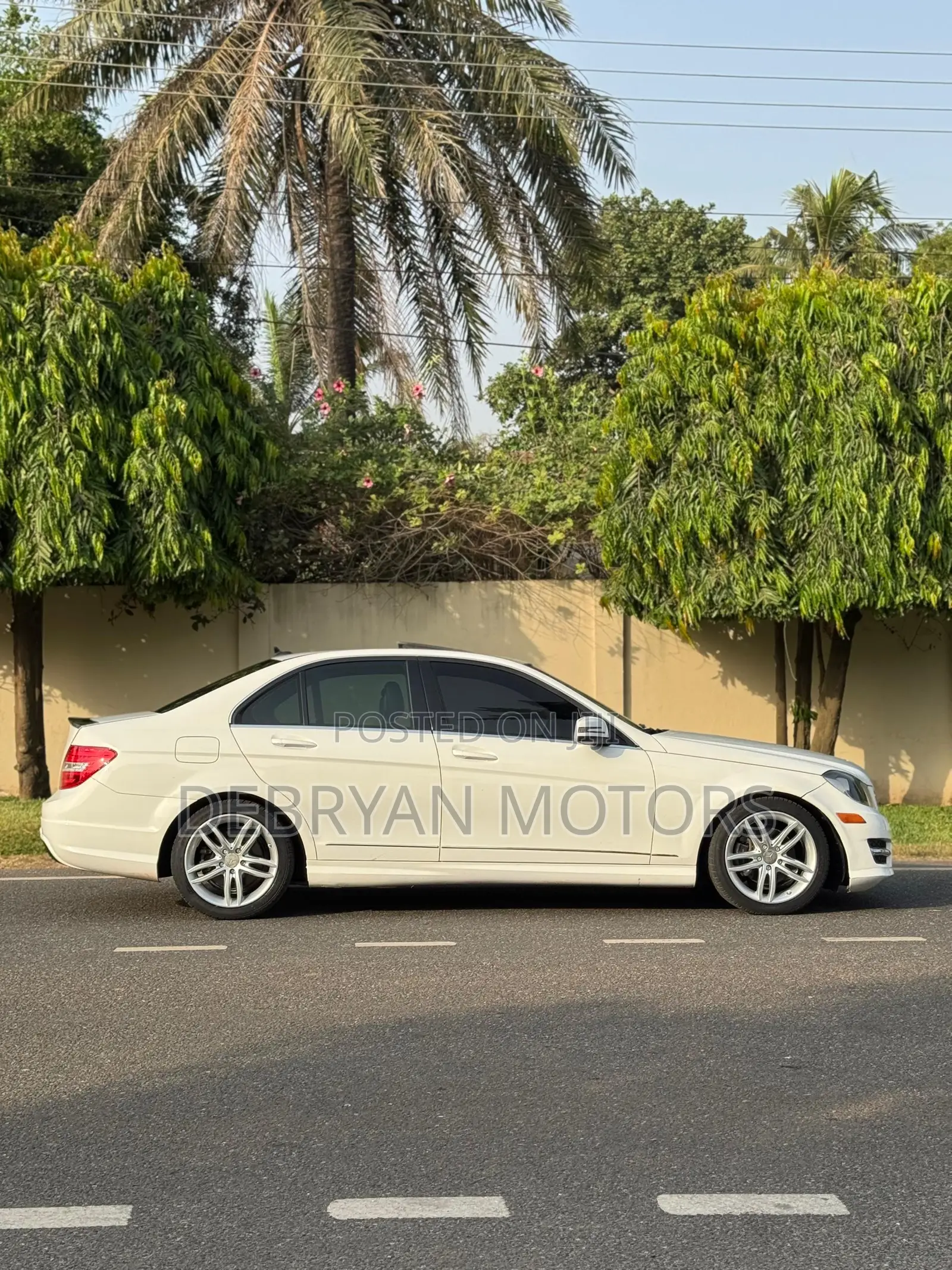 Mercedes-Benz C250 2014 White