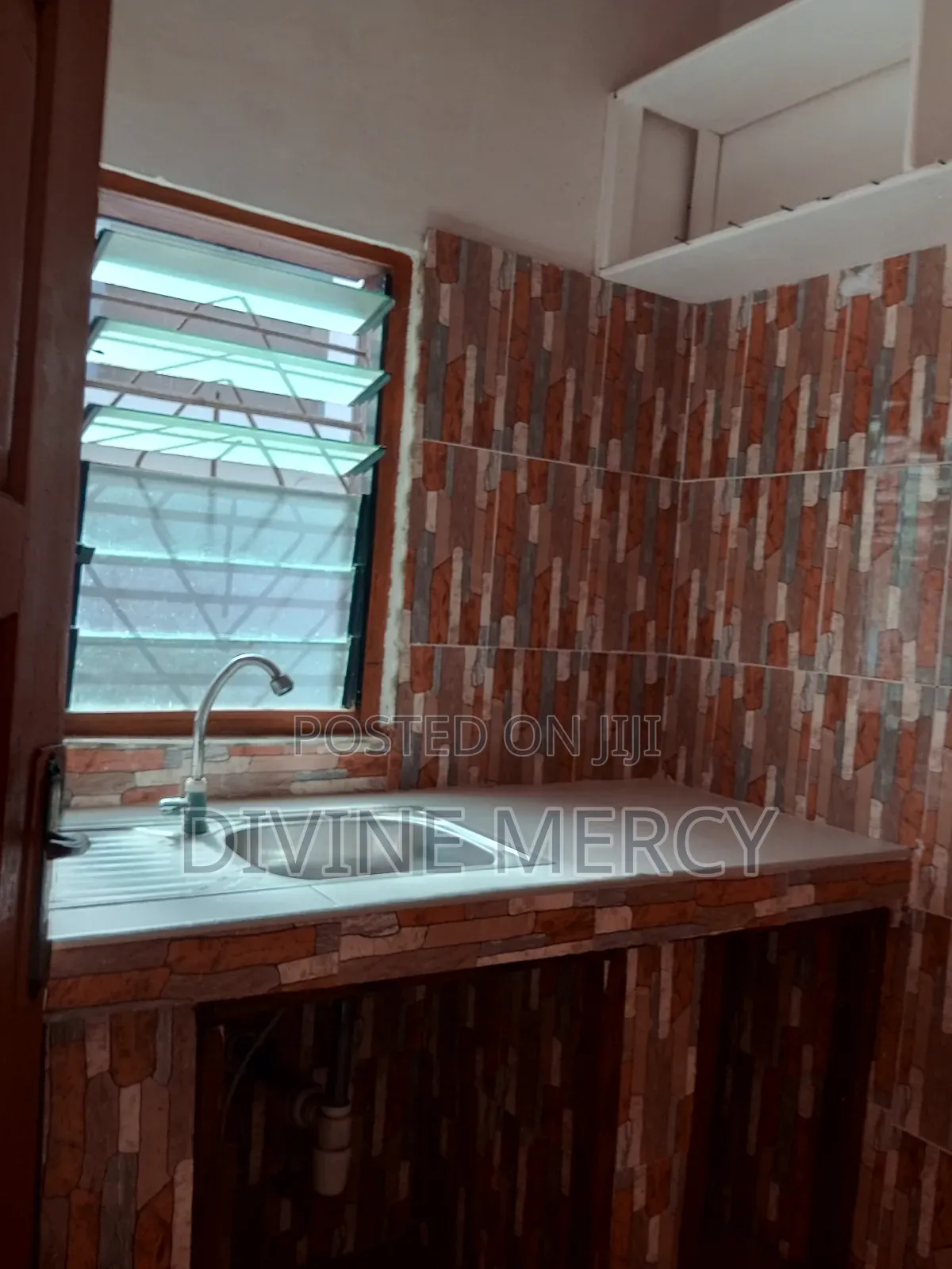 1bdrm Apartment in Winger, Awutu Senya East Municipal for rent