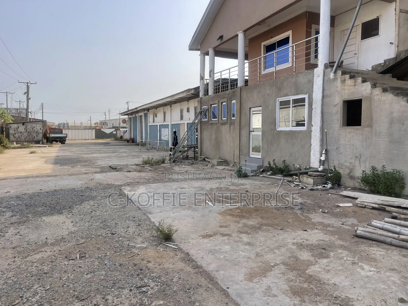 2700 SQM Warehouse at Spintex for Rent
