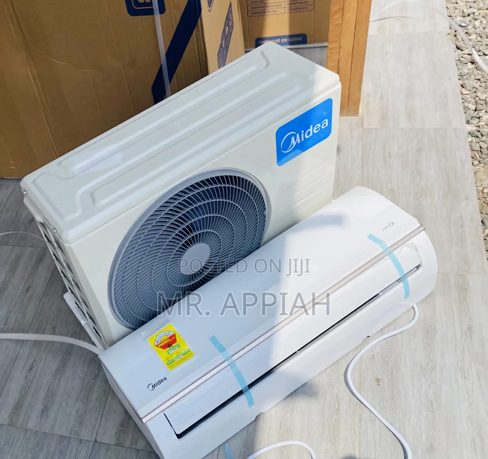 Elegant White Midea 1.5hp R410 Non Inverter Ac.