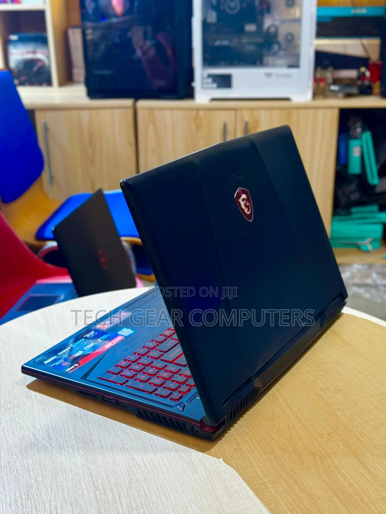 Laptop MSI GF63 16GB Intel Core i5 HDD+SSD 1T