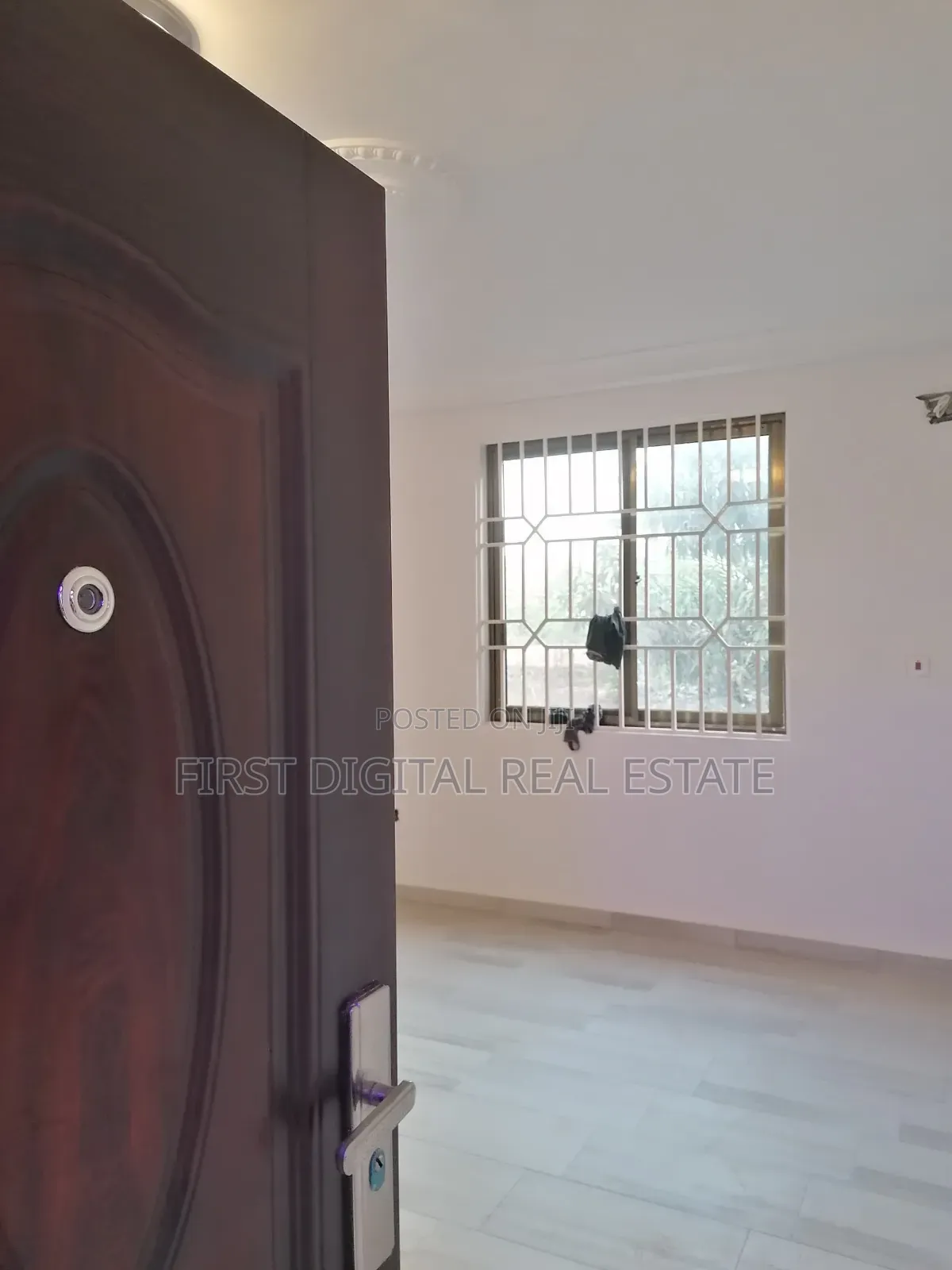 Chamber and Hall Self Contain for Rent at Bontianor