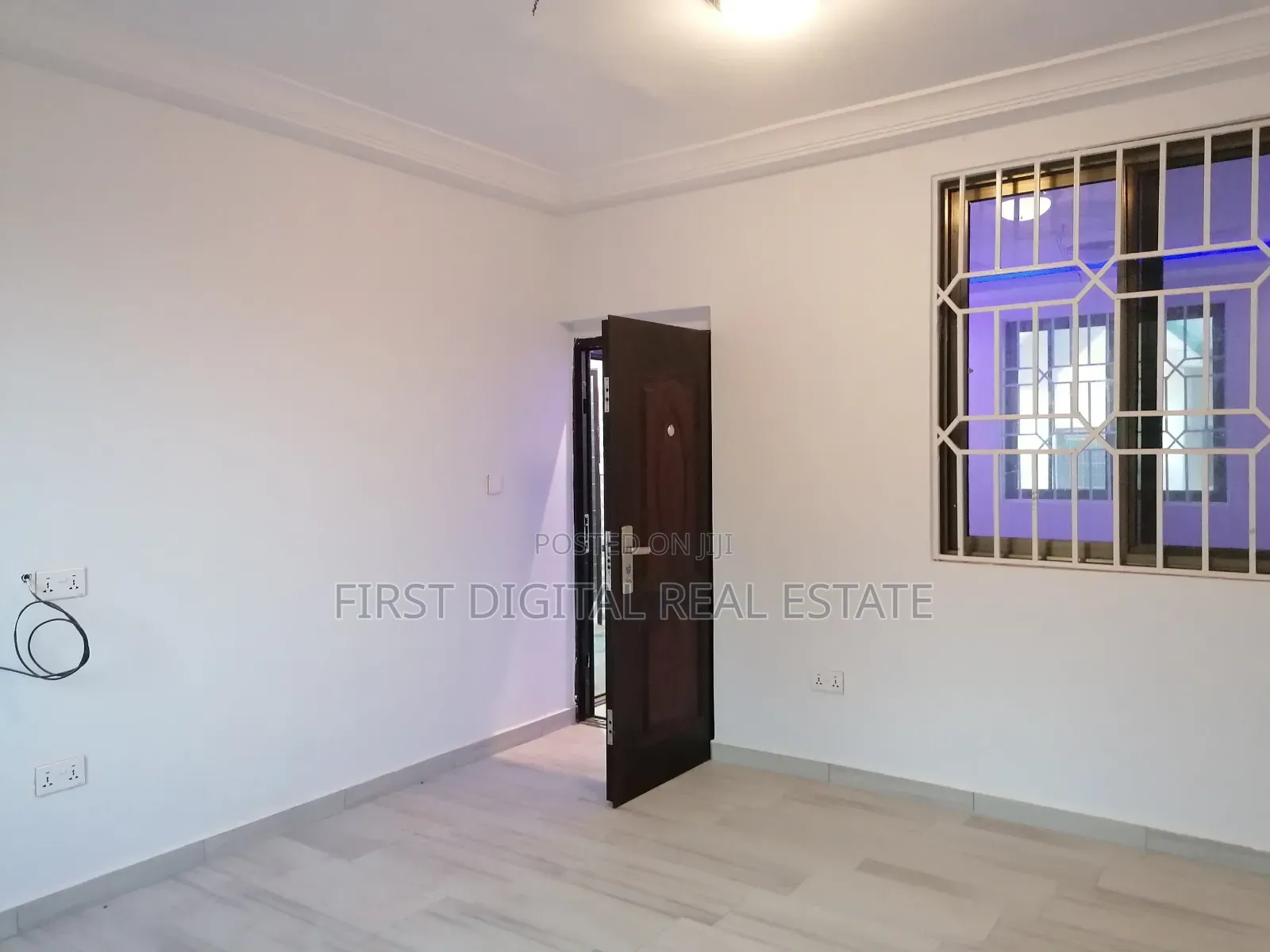 Chamber and Hall Self Contain for Rent at Bontianor