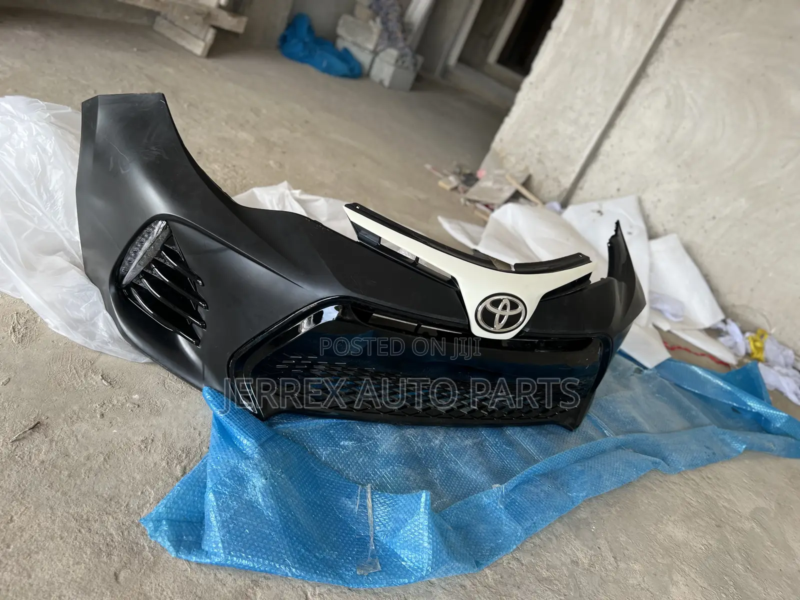 Toyota Corolla 201-2019 Front Bumper Complete
