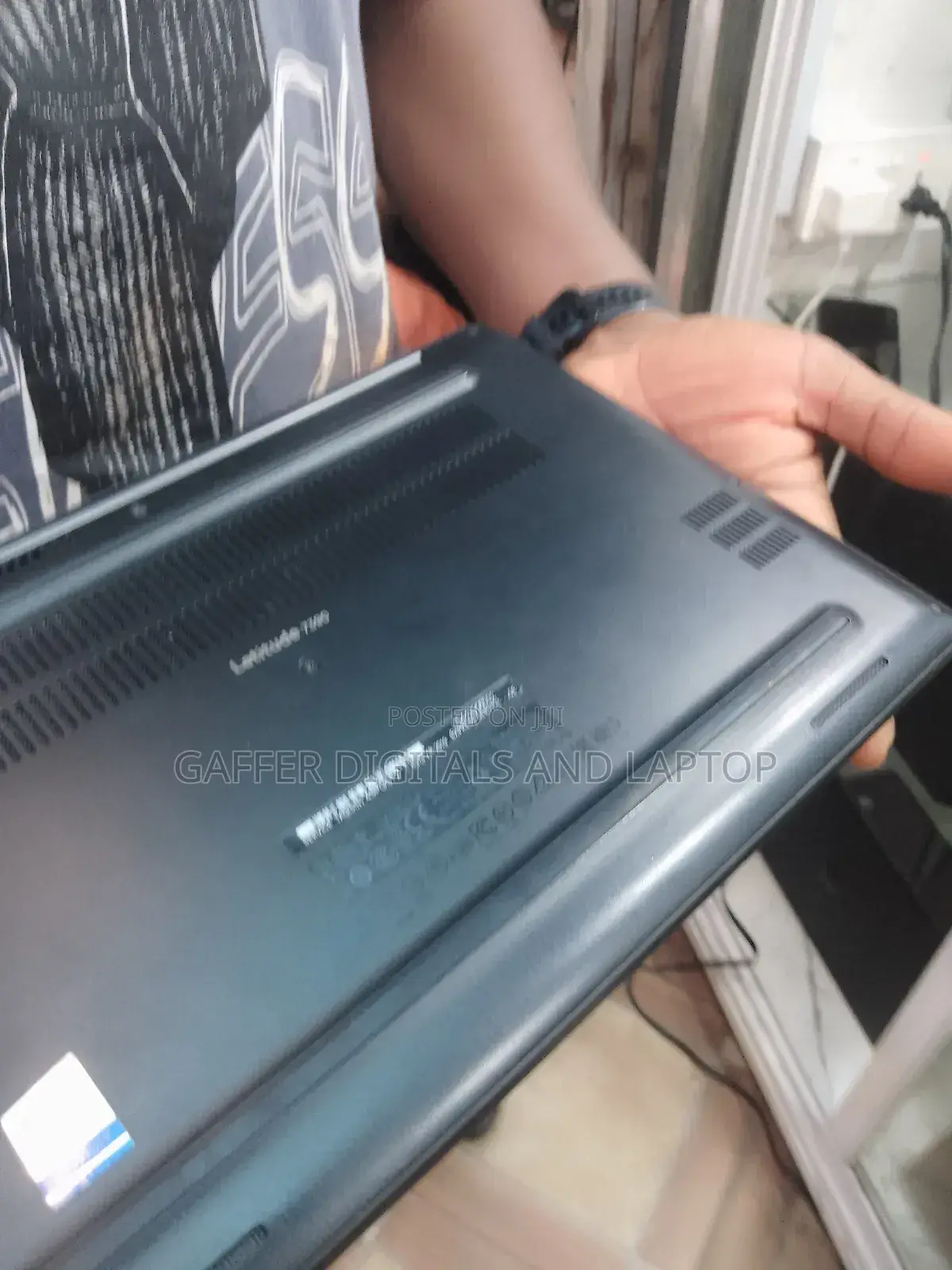 New Laptop Dell Latitude 7390 8GB Intel Core i5 SSD 256GB