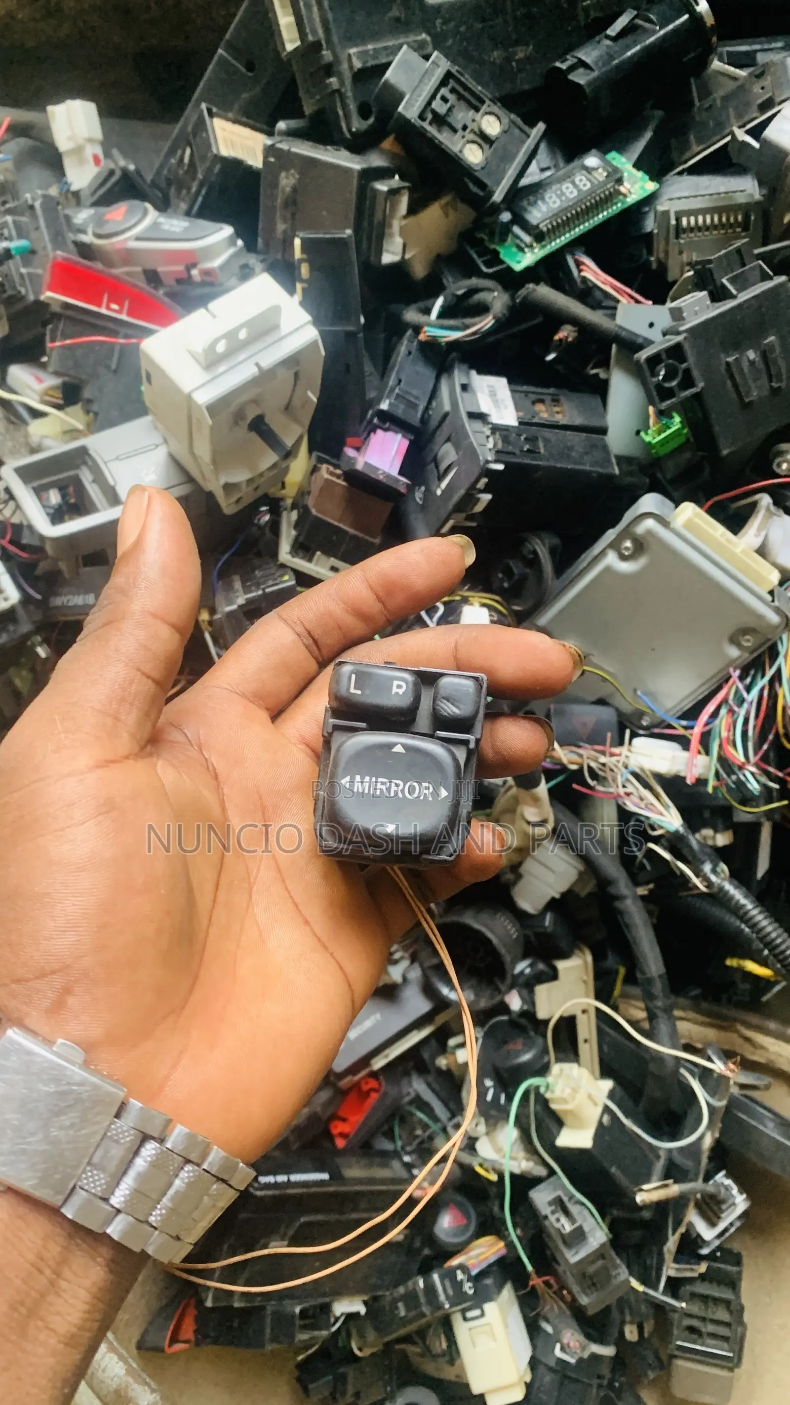Mirror Switch Controller for All Cars