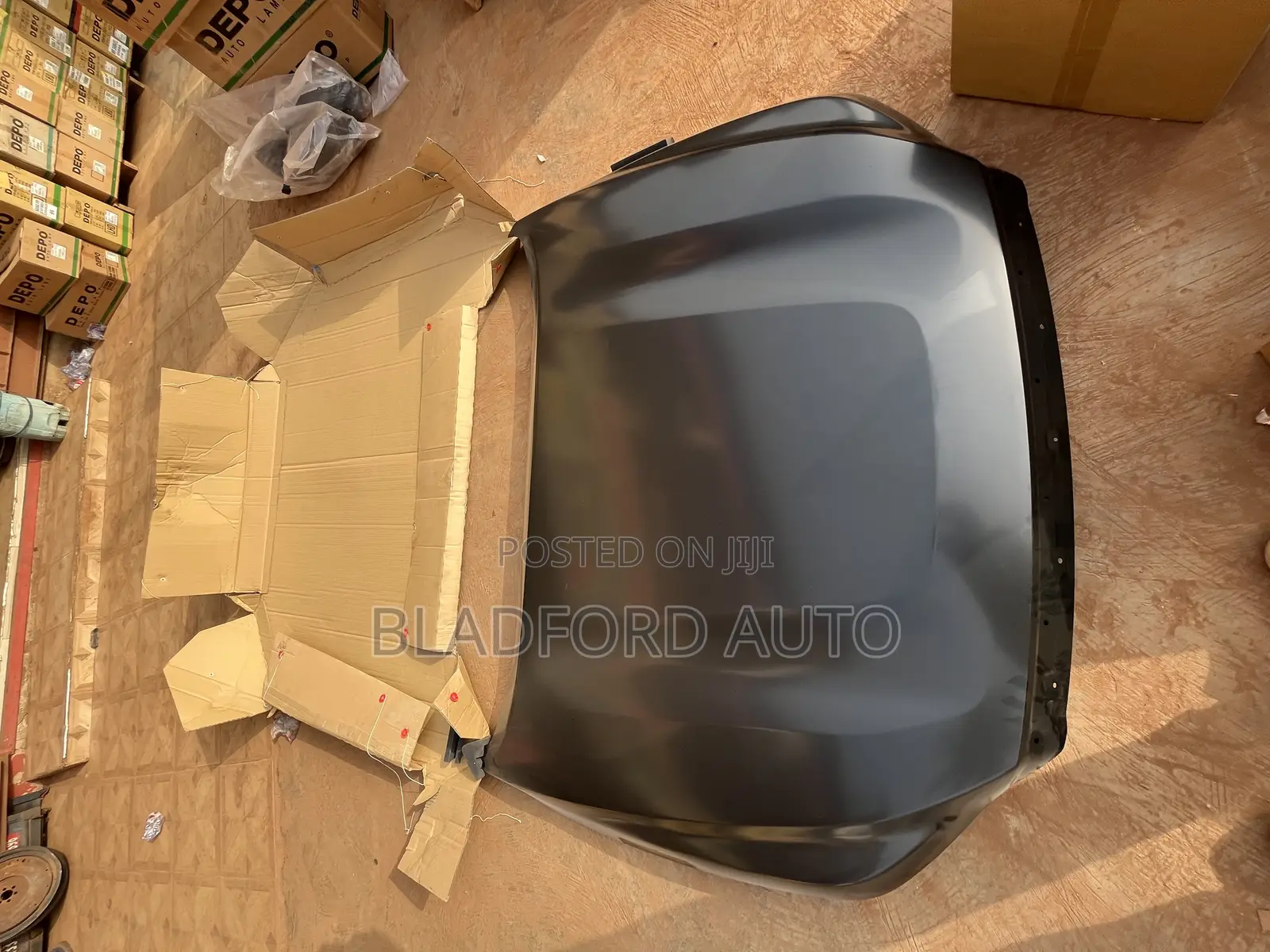Navara 2012 Bonnet Taiwan Made