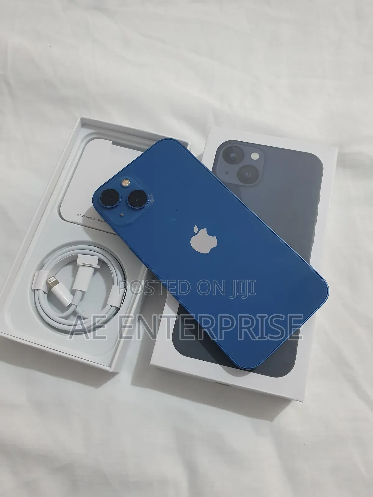 New Apple iPhone 13 128 GB Blue