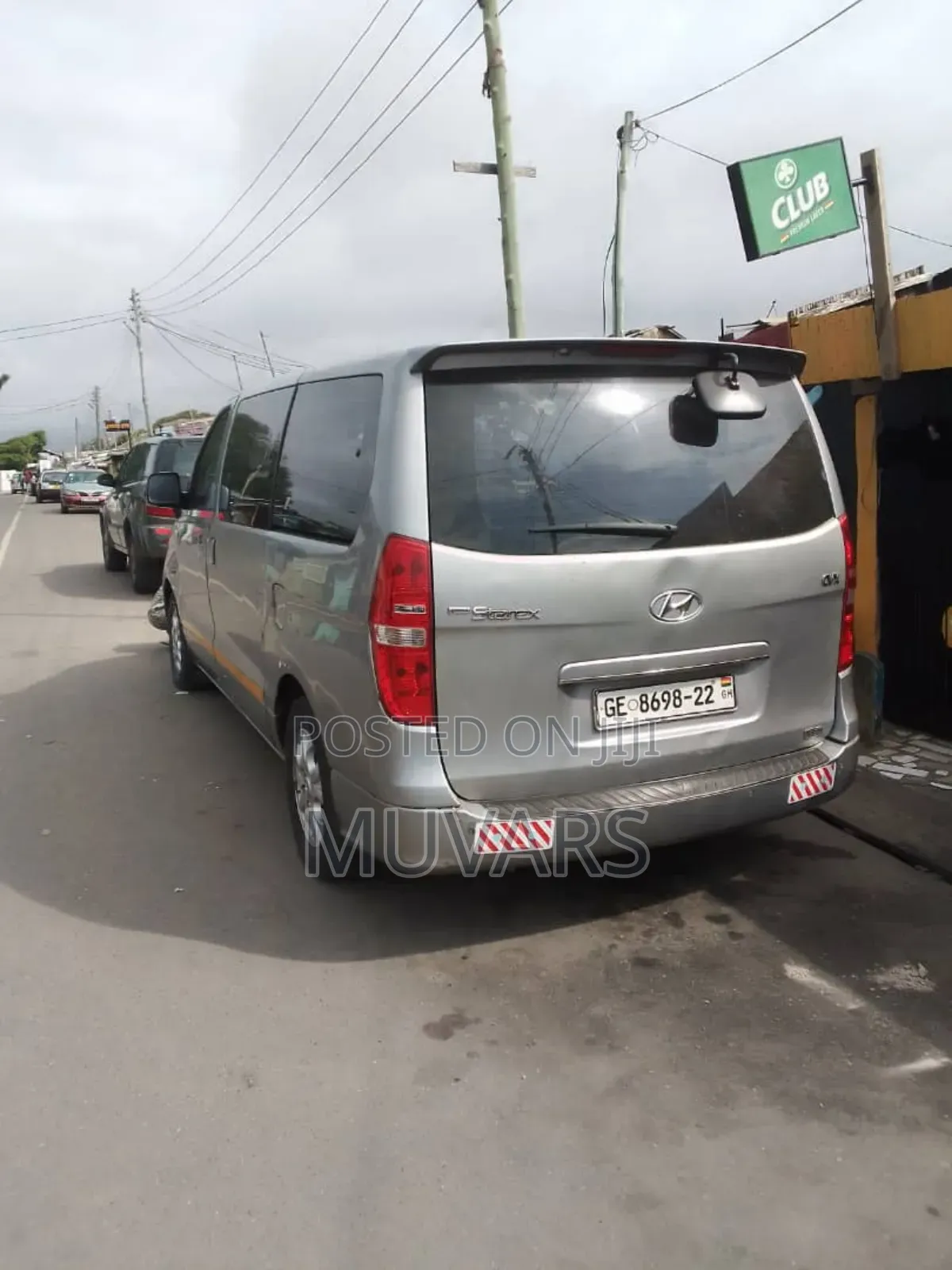 Car Rentals: Mini Van for Hire