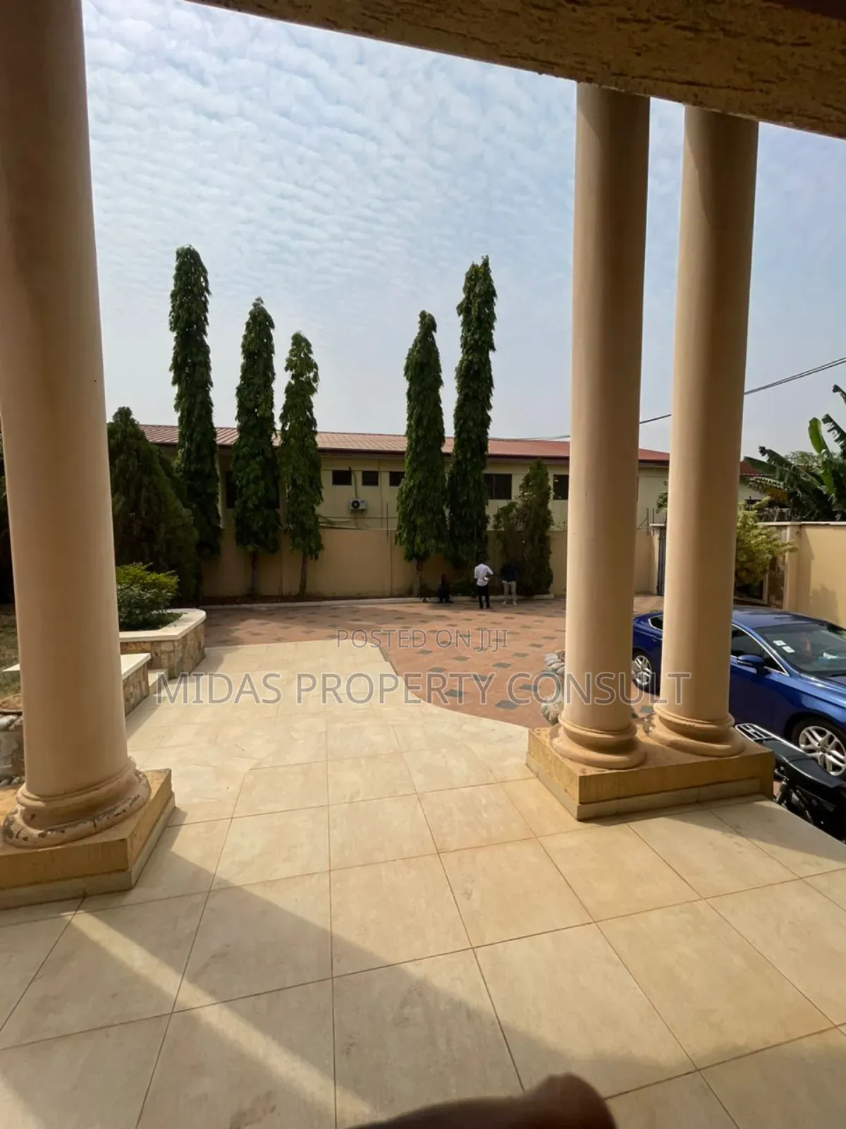 6bdrm House in Regimanuel Estates, Spintex for sale