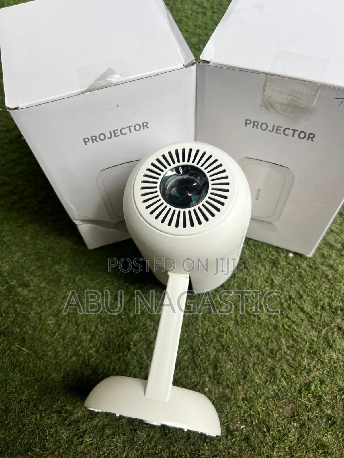 Mini Android Projector 1080P With Stand