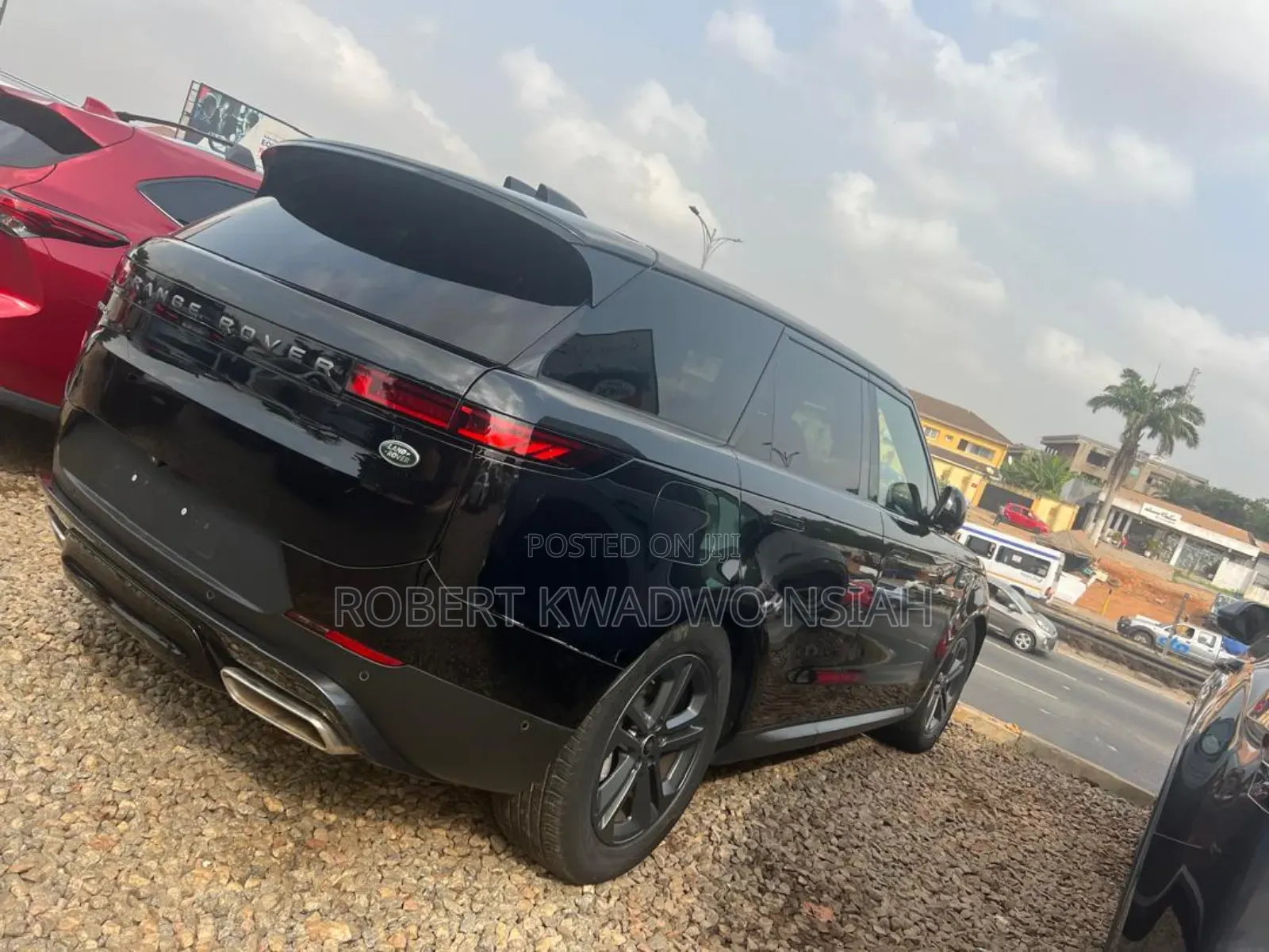 Land Rover Range Rover SE 2024 Black
