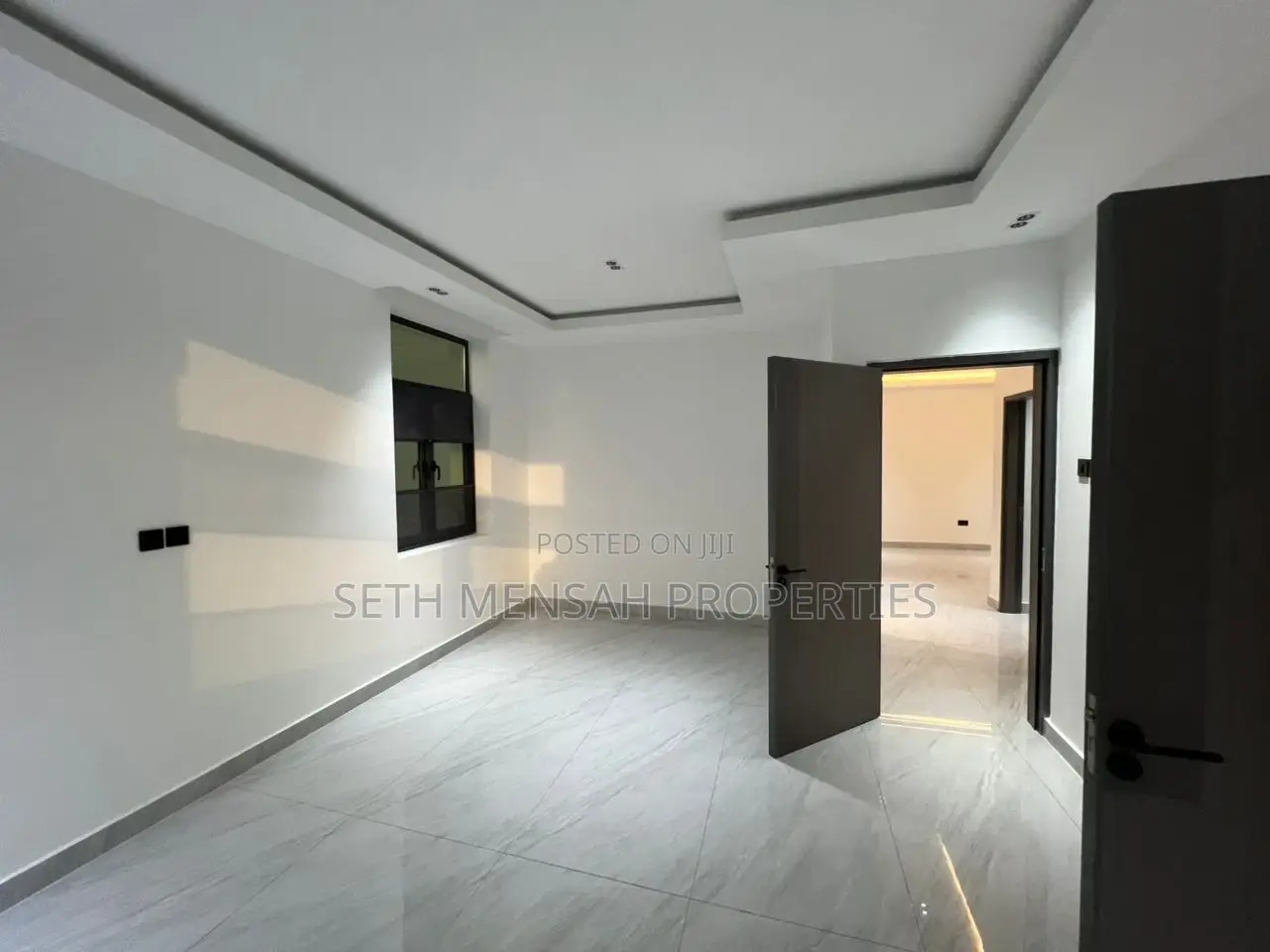 4bdrm House in Skm, West Legon for sale