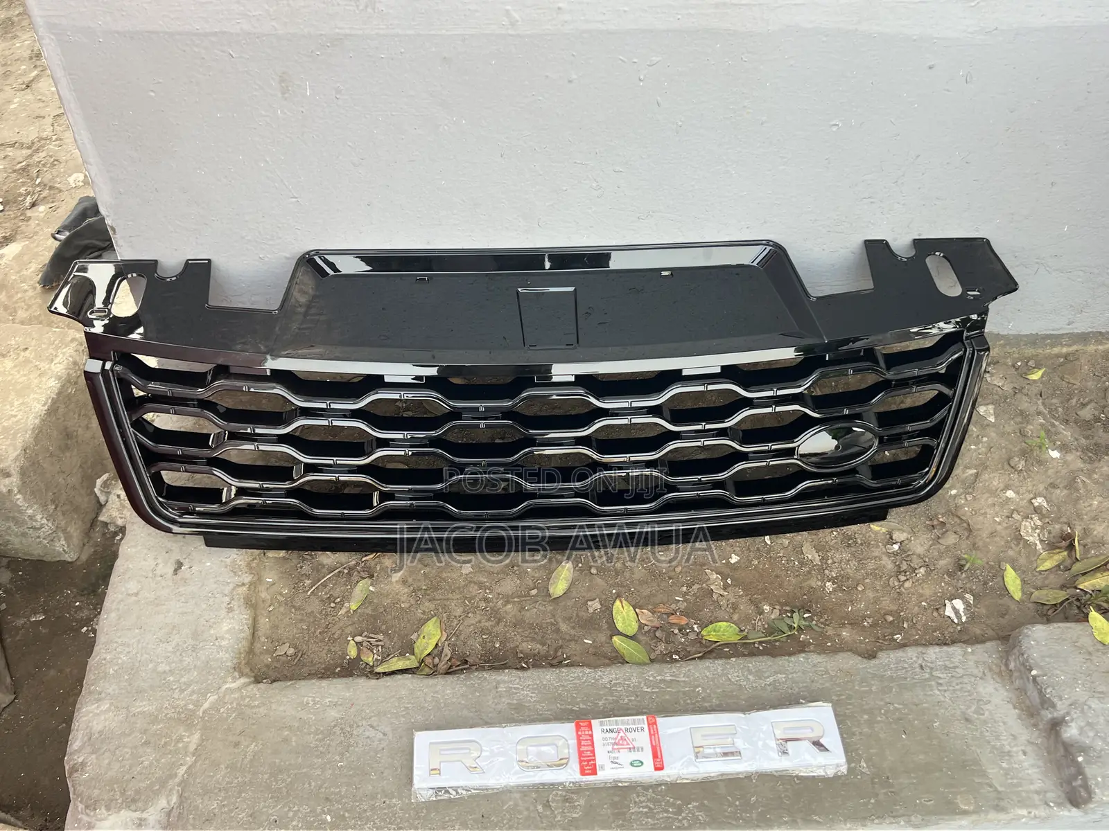 Range Rover Sport 2018-2019 Front Bumper Grille Cover Trim