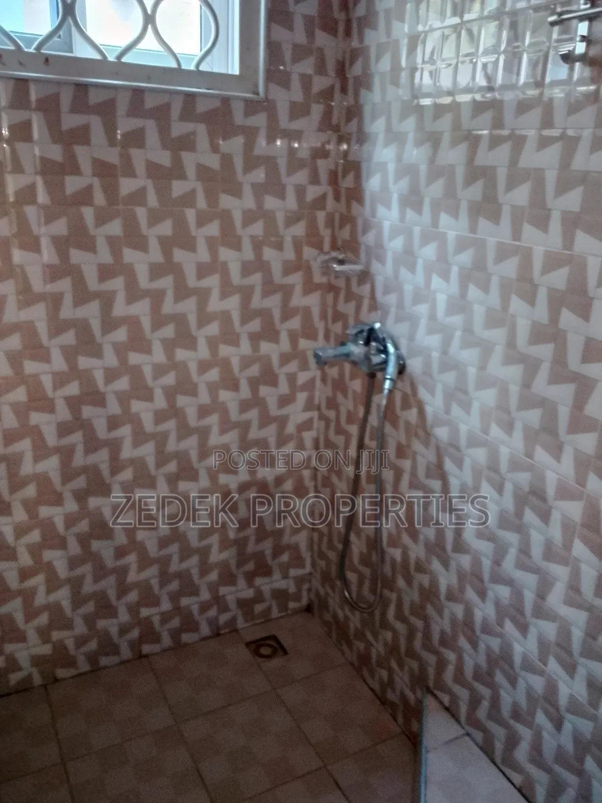 1bdrm Apartment in Kwabennya Acp, Ashomang Estate for rent