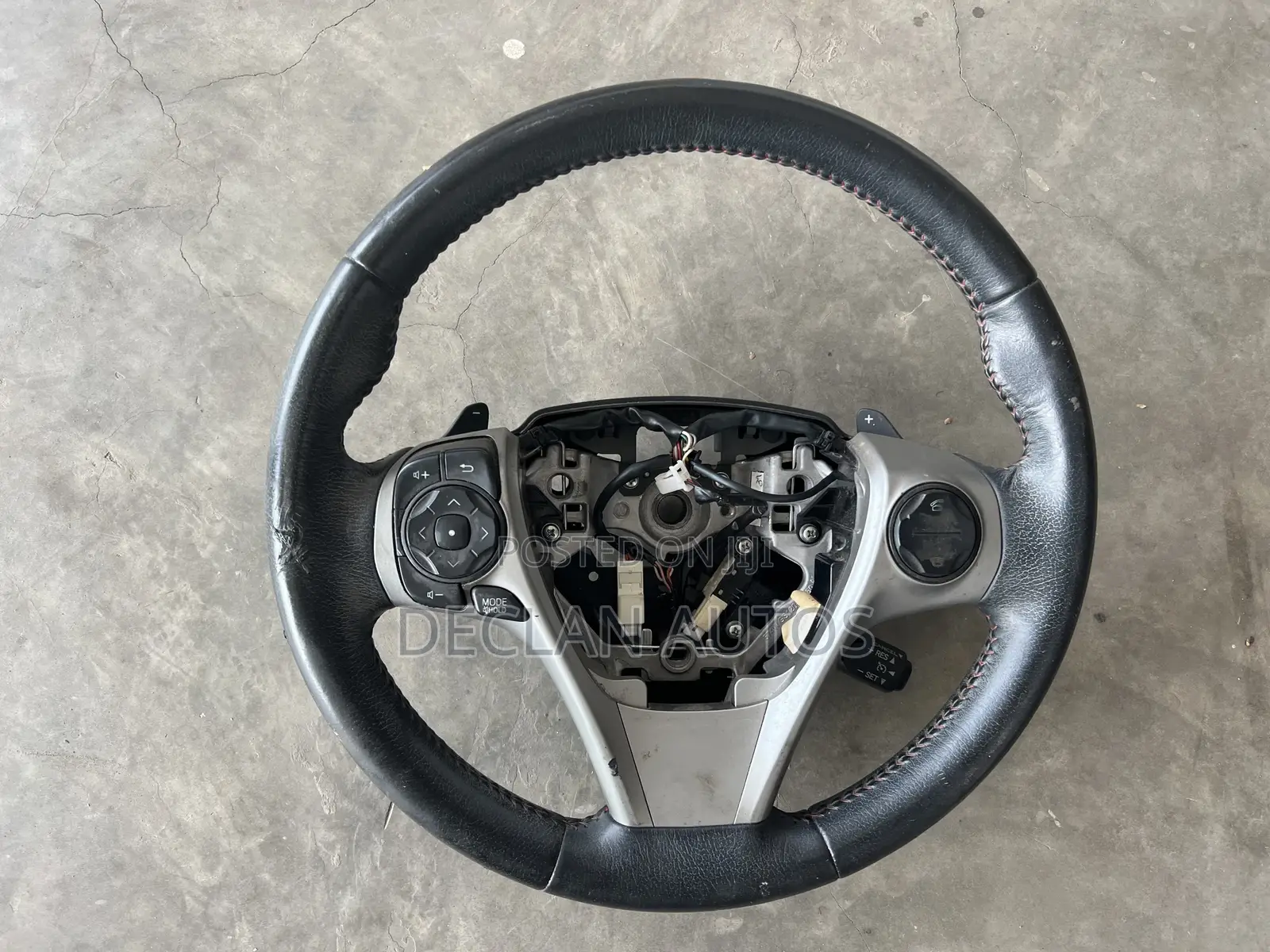 Camry Spider Sports Steering Wheel