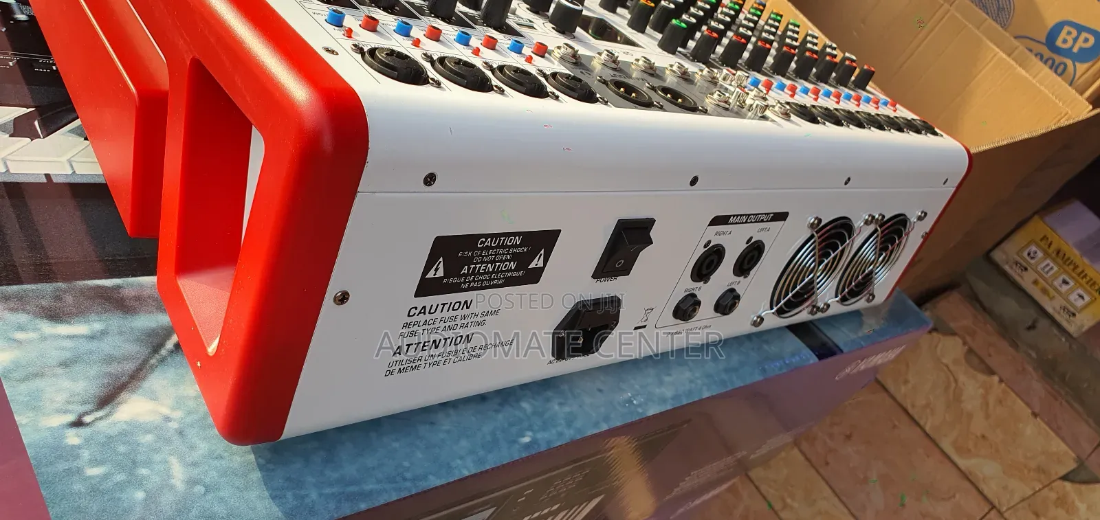 Yamaha Q12 Powered Mixer