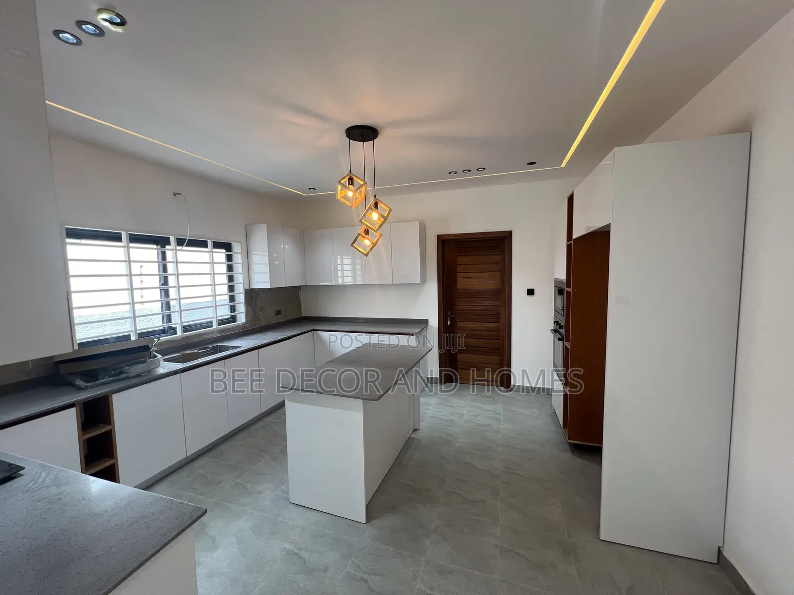 3bdrm House in Bee Decor & Homes, Oyarifa for sale