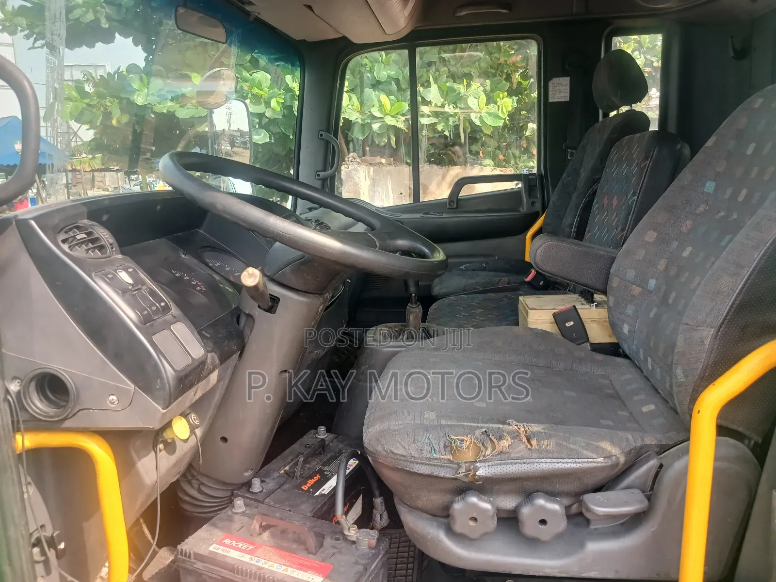 Hyundai Ex8 (Garbage Truck)