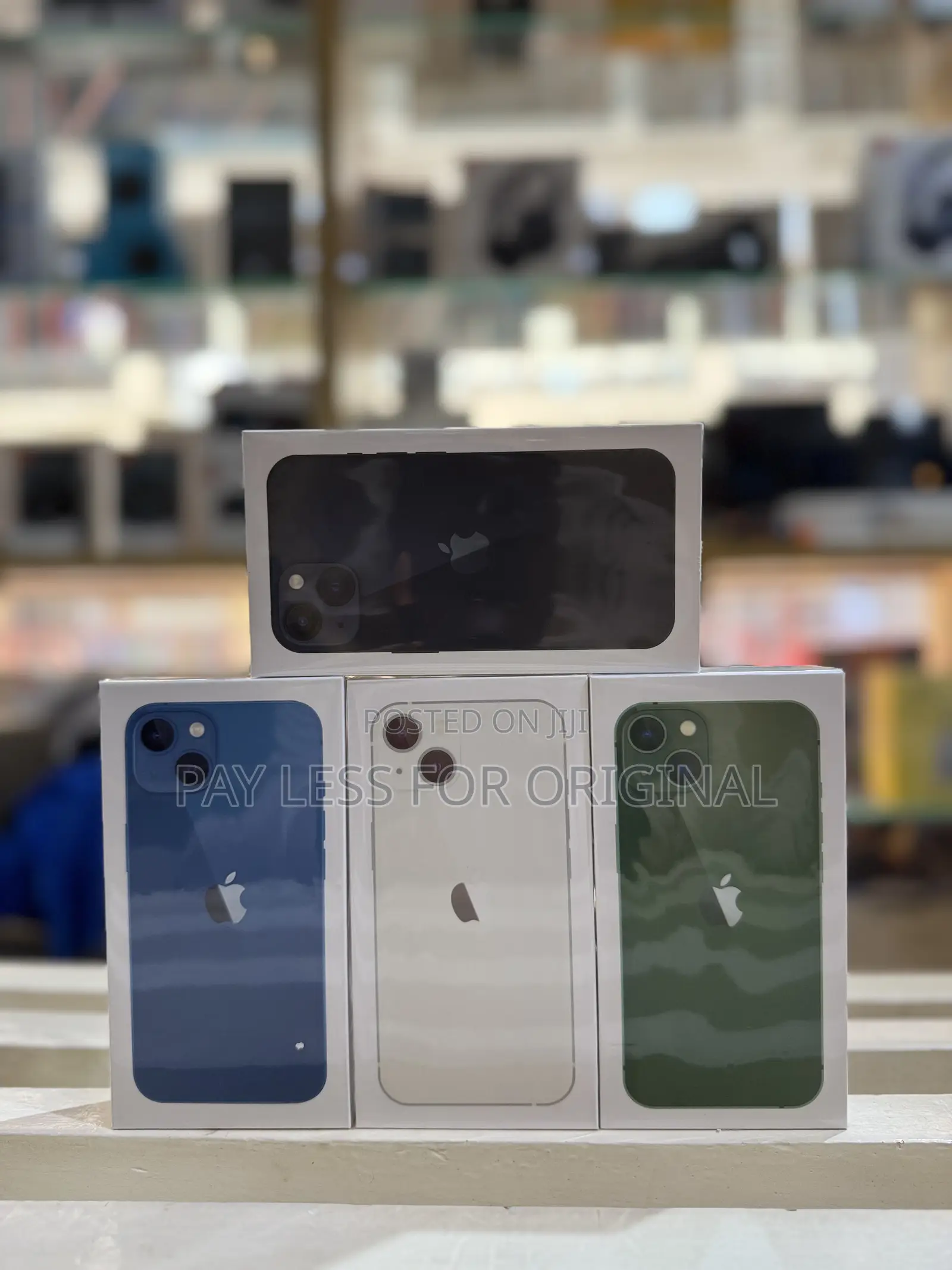 New Apple iPhone 13 128 GB Silver