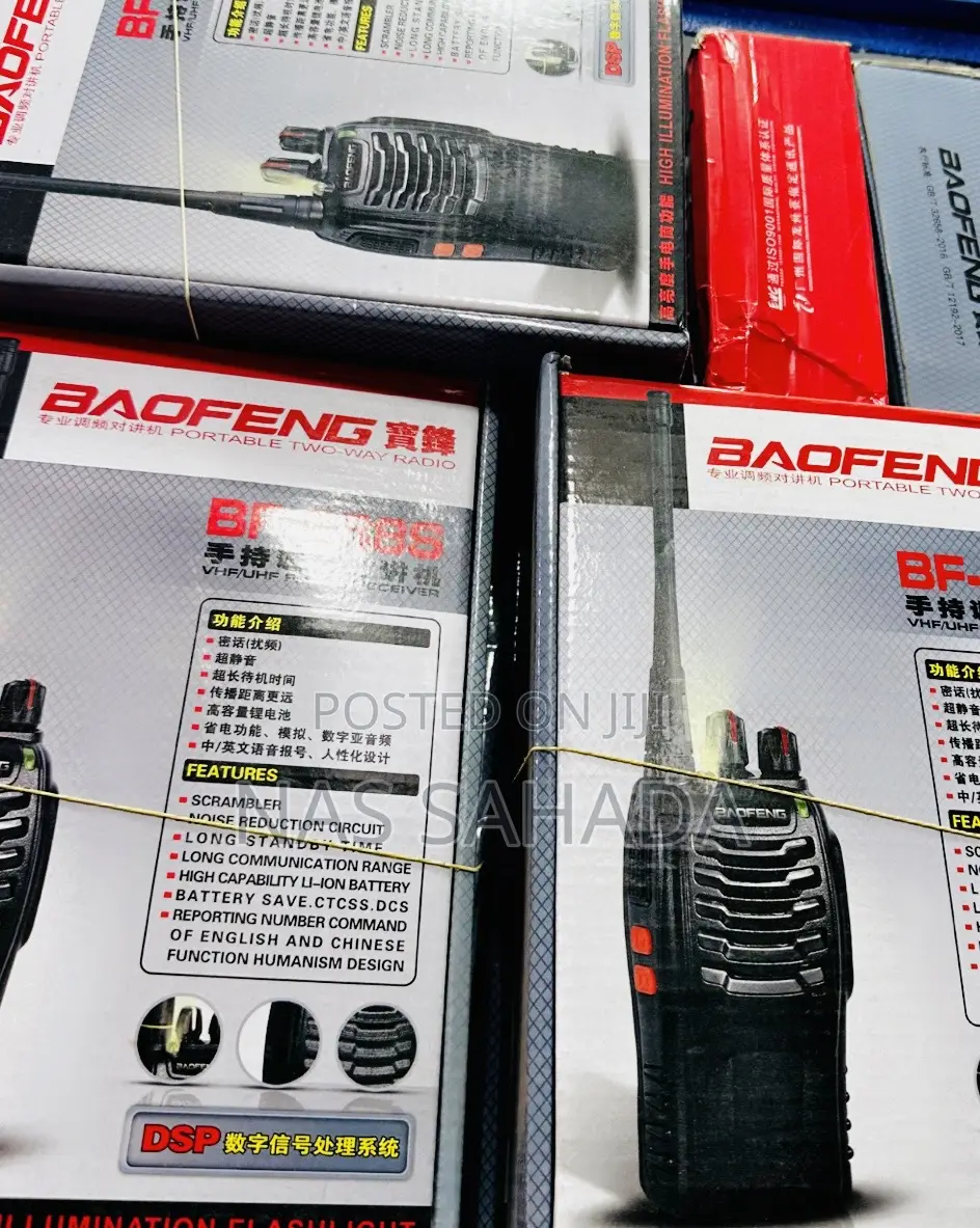 Baofeng Walkie- Talkie 888s 2 In 1 With Earpiece