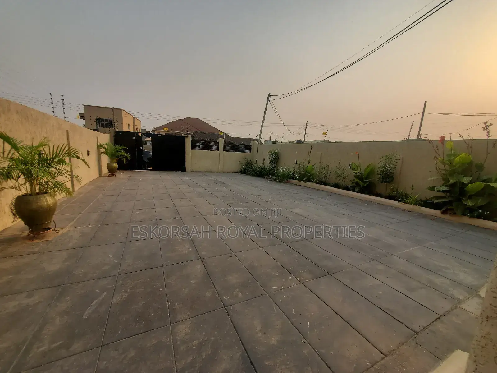 4bdrm House in Lakeside for rent