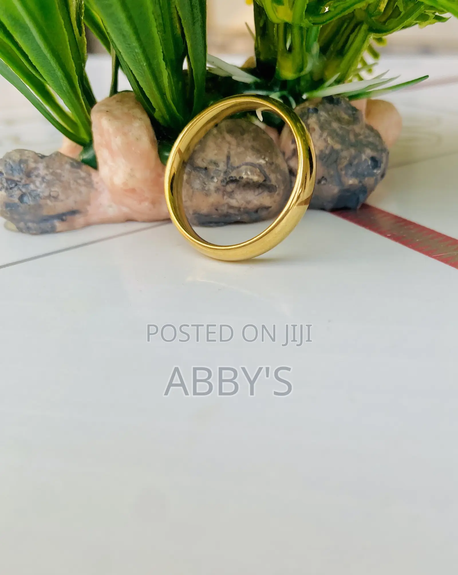 Non Fading Unisex Rings For Engagement/Wedding