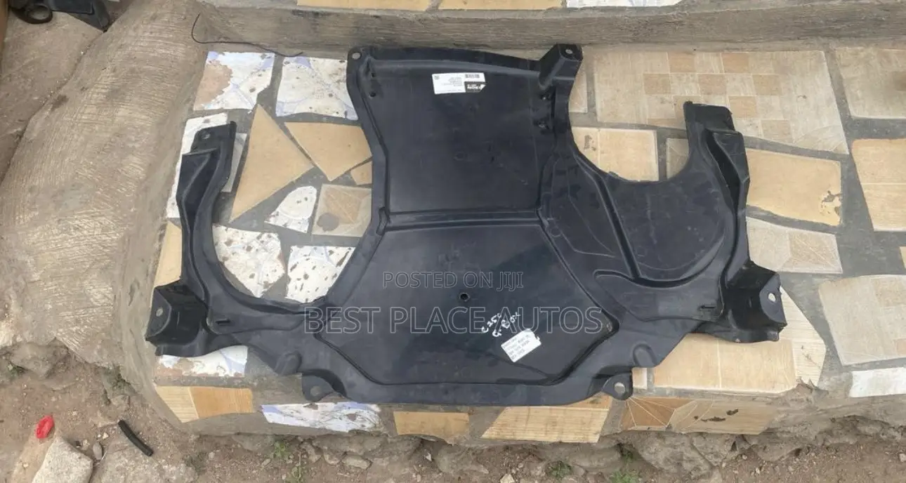 Mercedes Benz C250 Gear Box Pan