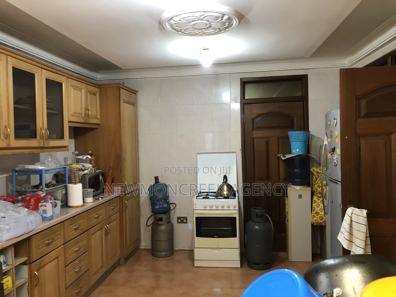 6bdrm Duplex in Spintex C18 for sale