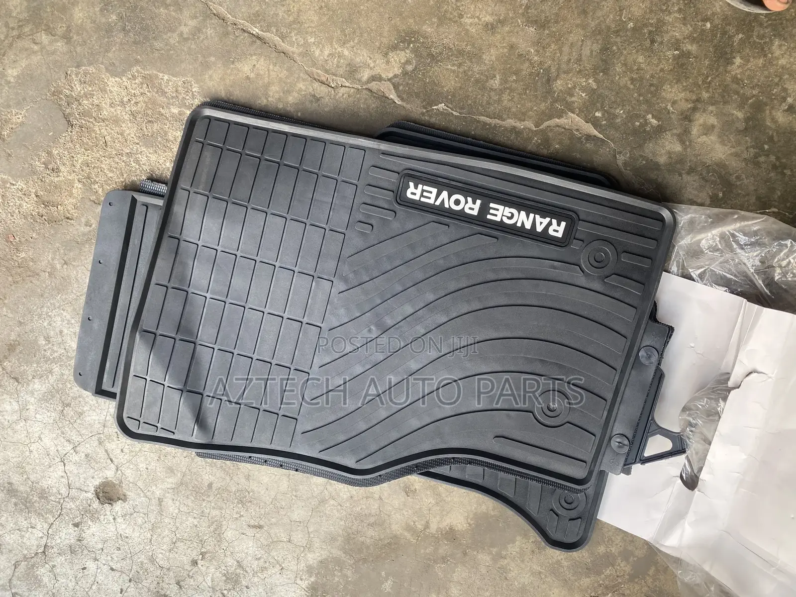 Range Rover Carpets / Floor Mats