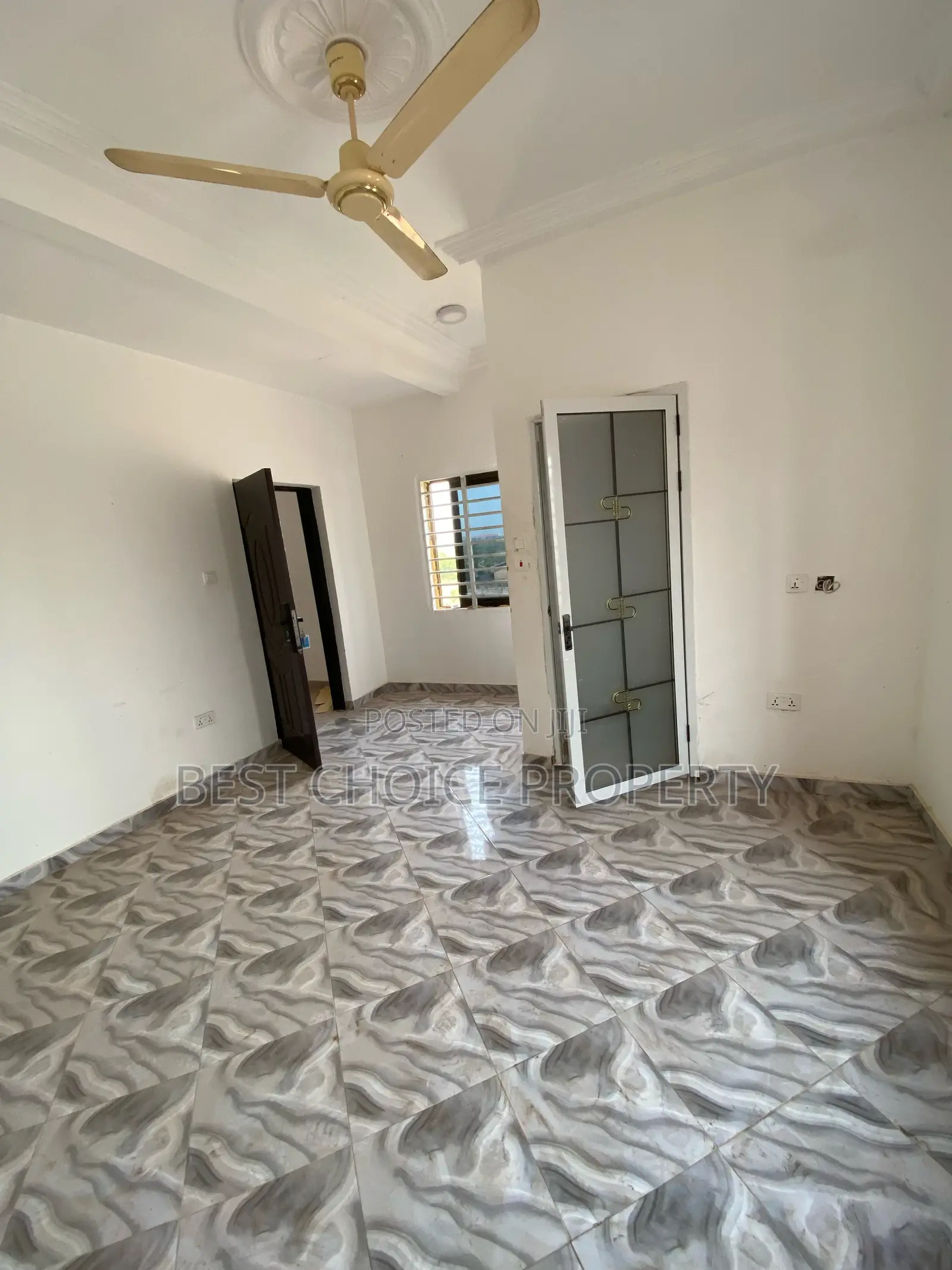 1bdrm Room & Parlour in Adenta New Legon for rent