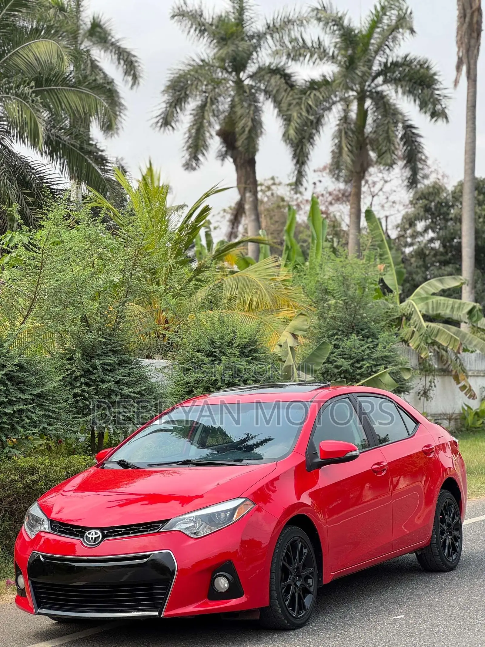 Toyota Corolla S w/Special Edition Pkg (1.8L 4cyl CVT) 2016 Red