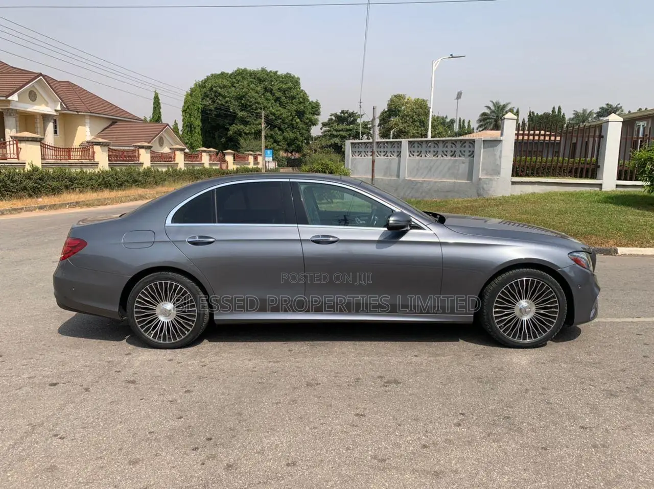 Mercedes-Benz E300 2018 Silver