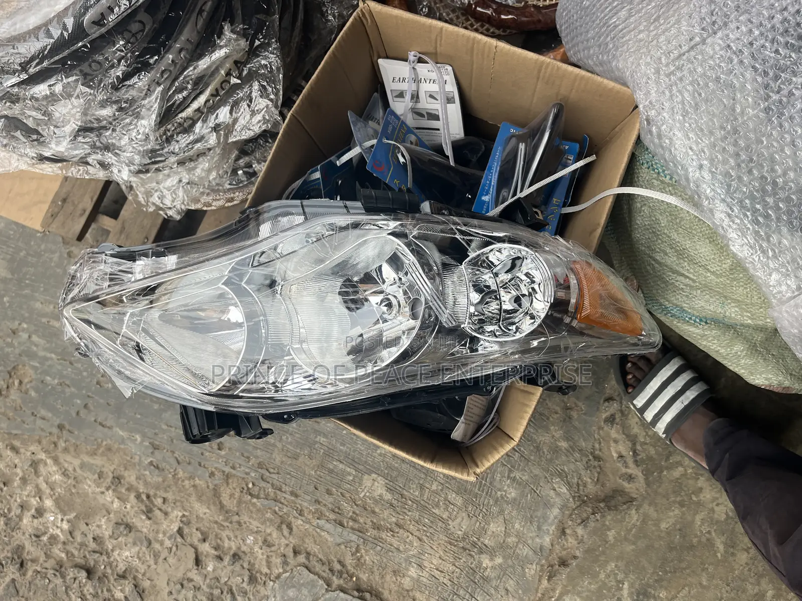 Corolla 2011 2012 1013 Headlight or Lamp One Side