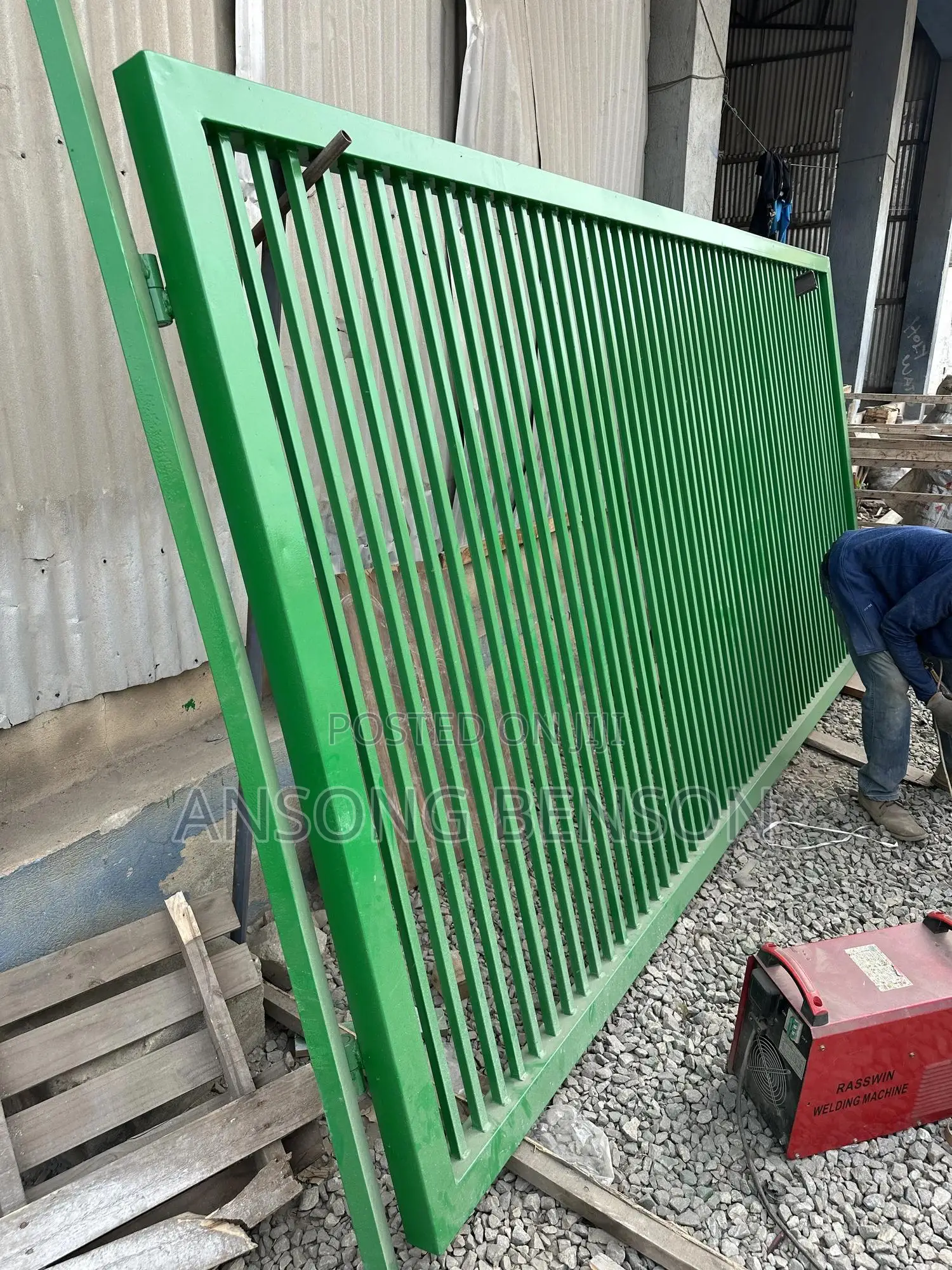 Galvanized Steel Coated Gate Available