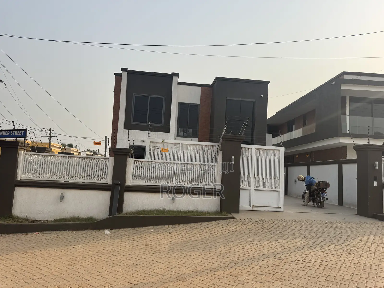 4bdrm House in Tantra Hills, Achimota for rent