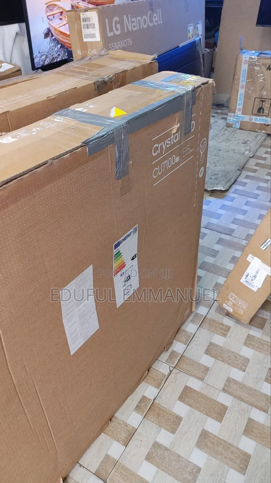 Samsung 55" Class Crystal UHD SMART Apple Airplay