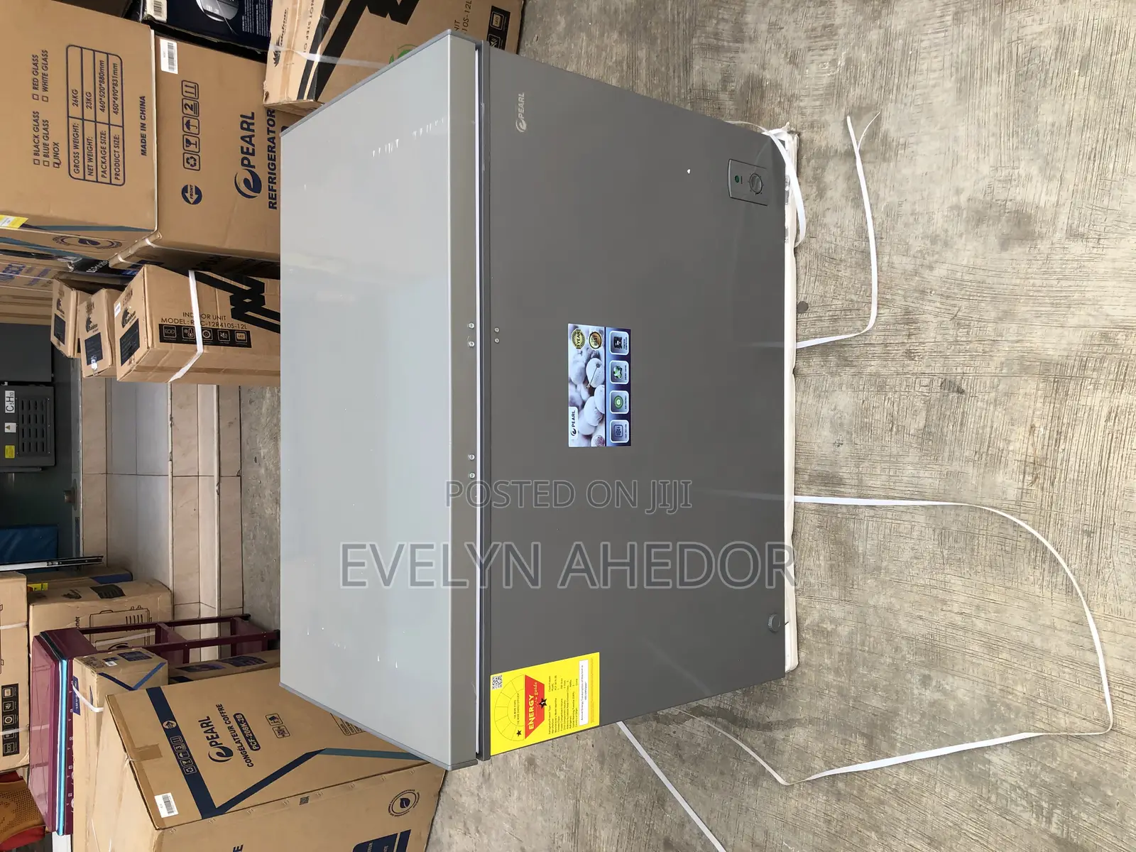 Pearl 290 Liters Chest Freezer Available for Sale