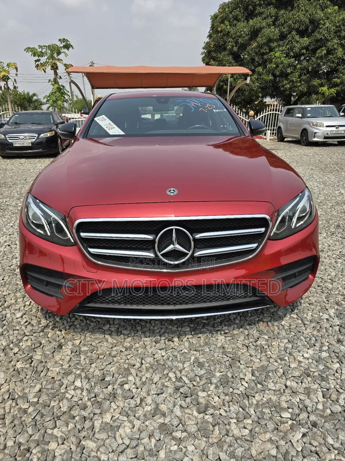 Mercedes-Benz E300 2019 Burgundy