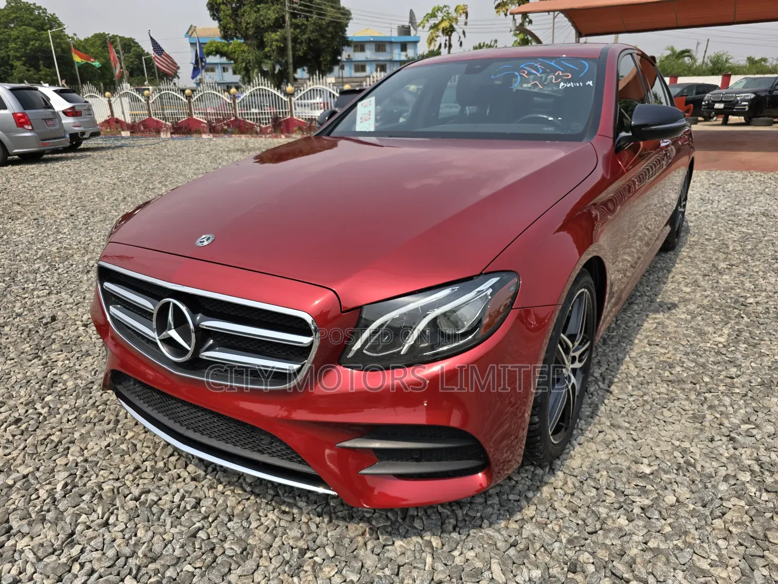 Mercedes-Benz E300 2019 Burgundy