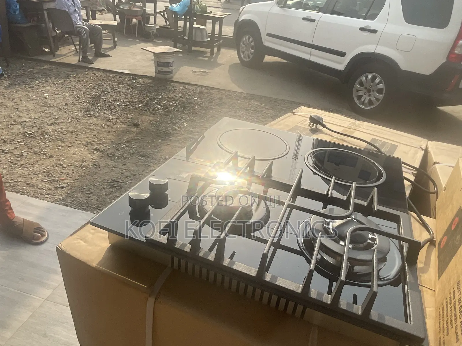 Unique Kenwood 60cm Built In Gas & Electric Cooker