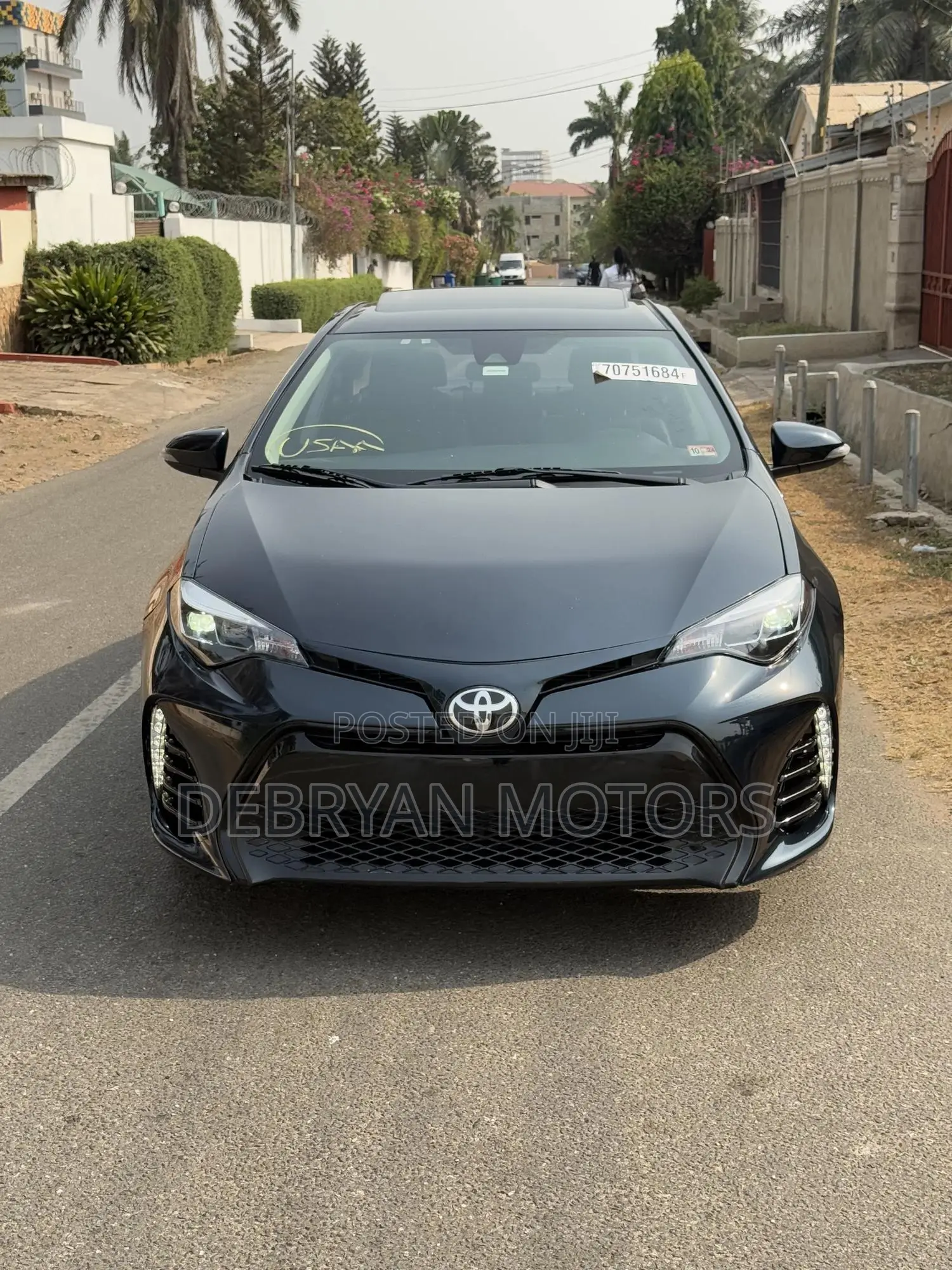 Toyota Corolla XSE (1.8L 4cyl 2A) 2018 Black