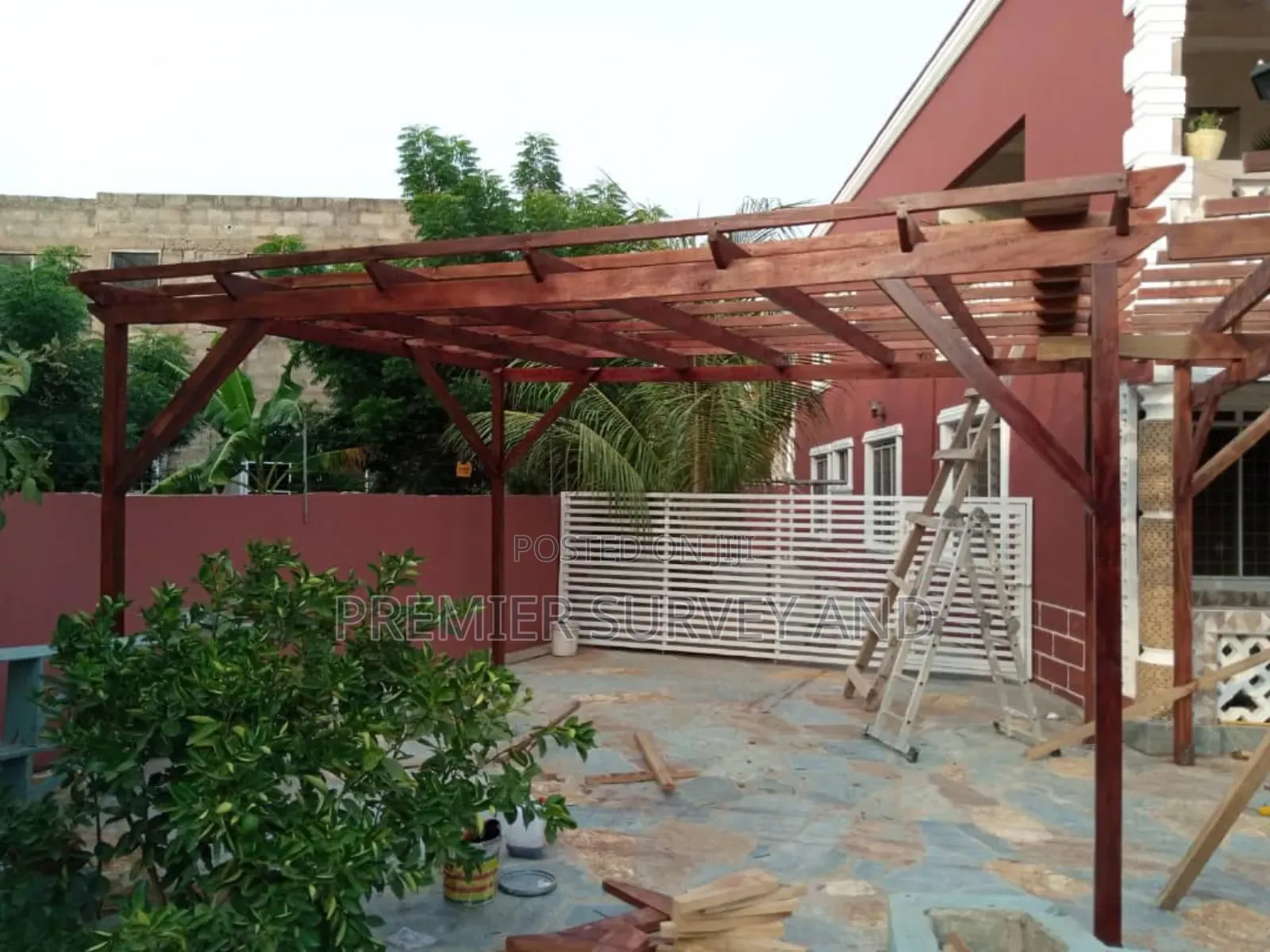 Well Crafted Pergola Works