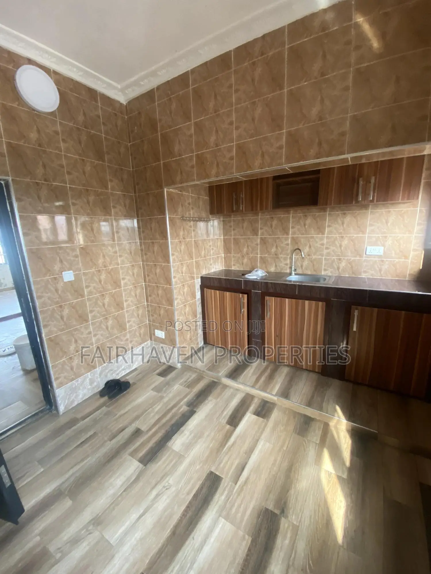 2bdrm Apartment in Bushroad, Teshie for rent