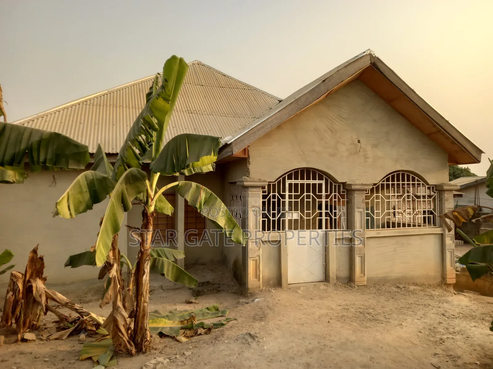 4bdrm House in Kenyasi Bosore, Kumasi Metropolitan for sale