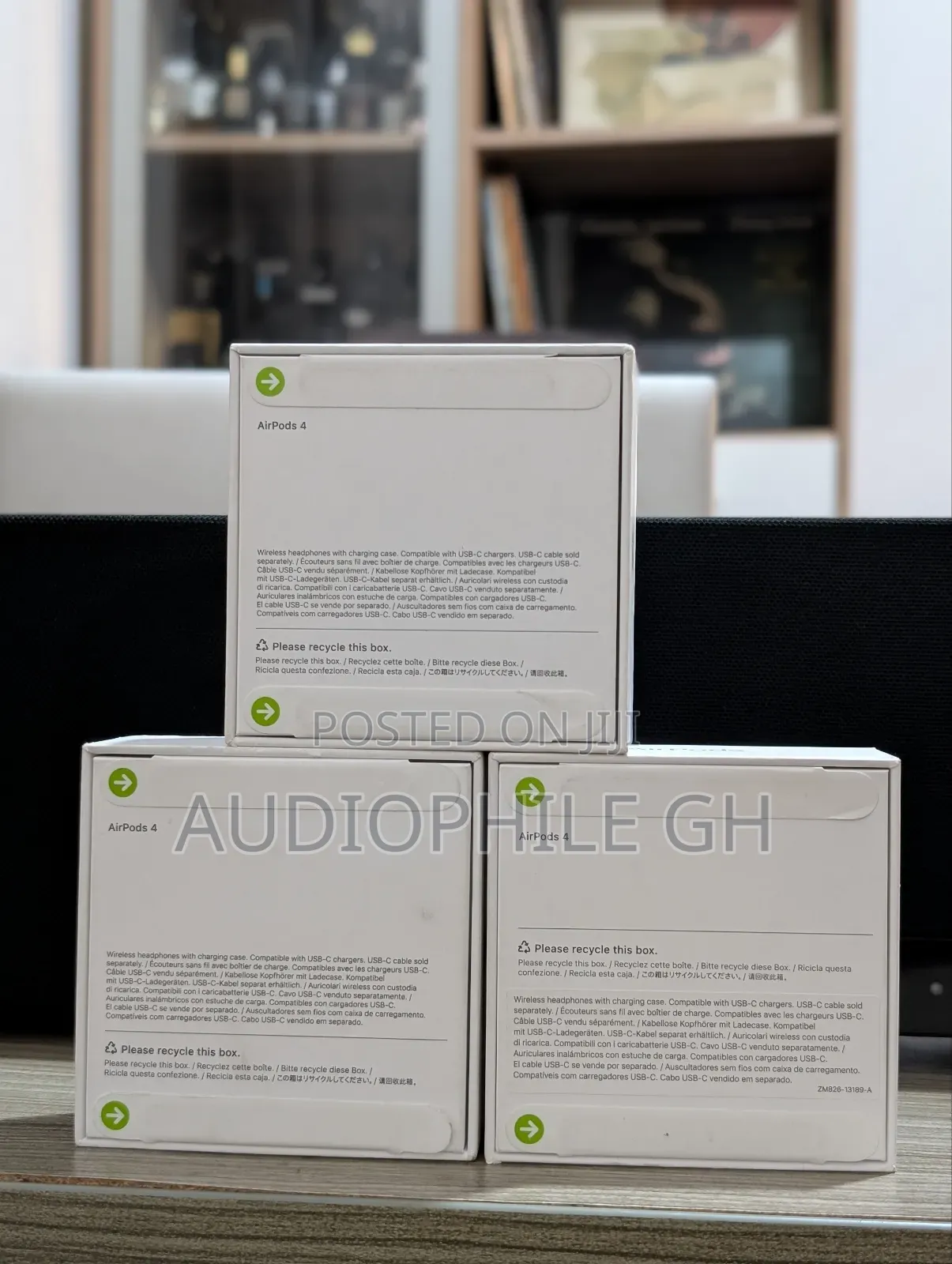 Apple Airpods 4 Earbuds