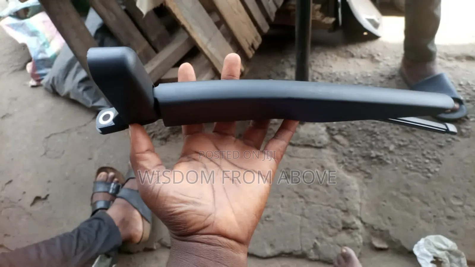 VW 4X4 Back Wiper Bar and Blade Complete
